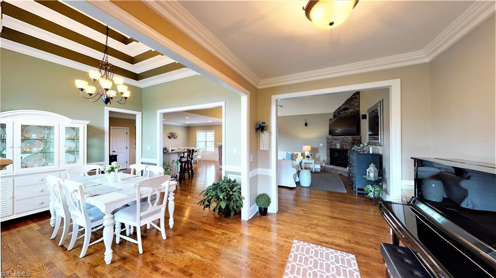 8887 Rymack Drive Oak Ridge, NC 27310 - Photo 4 of 30 Entry