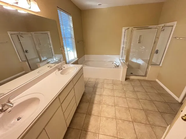 $2,495 | 2909 Yandall Drive, Austin, TX 78748