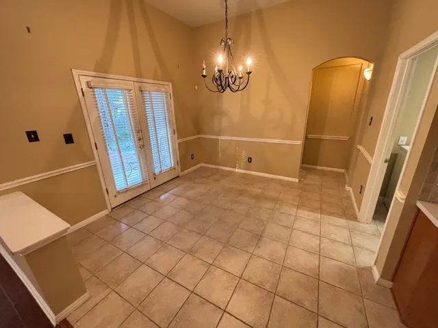 $2,495 | 2909 Yandall Drive, Austin, TX 78748