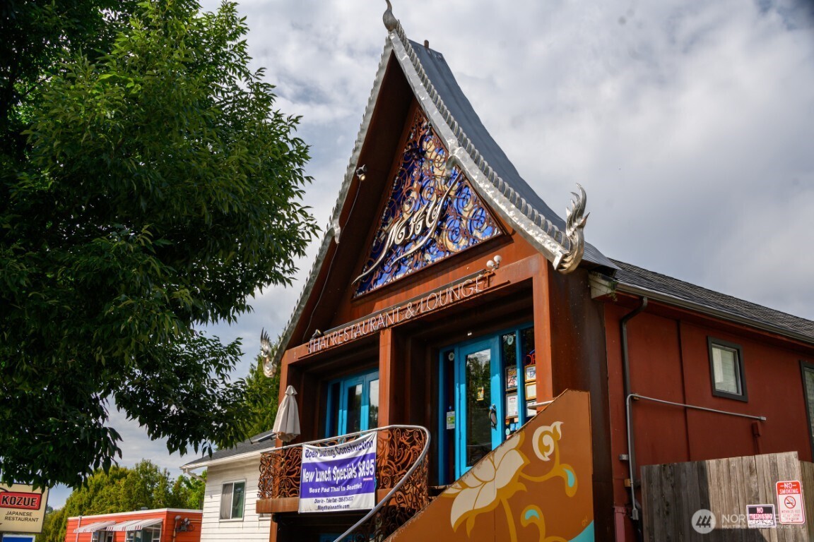 1601 North 45th Street, Unit 208 Seattle, WA 98103 - Photo 19 of 20