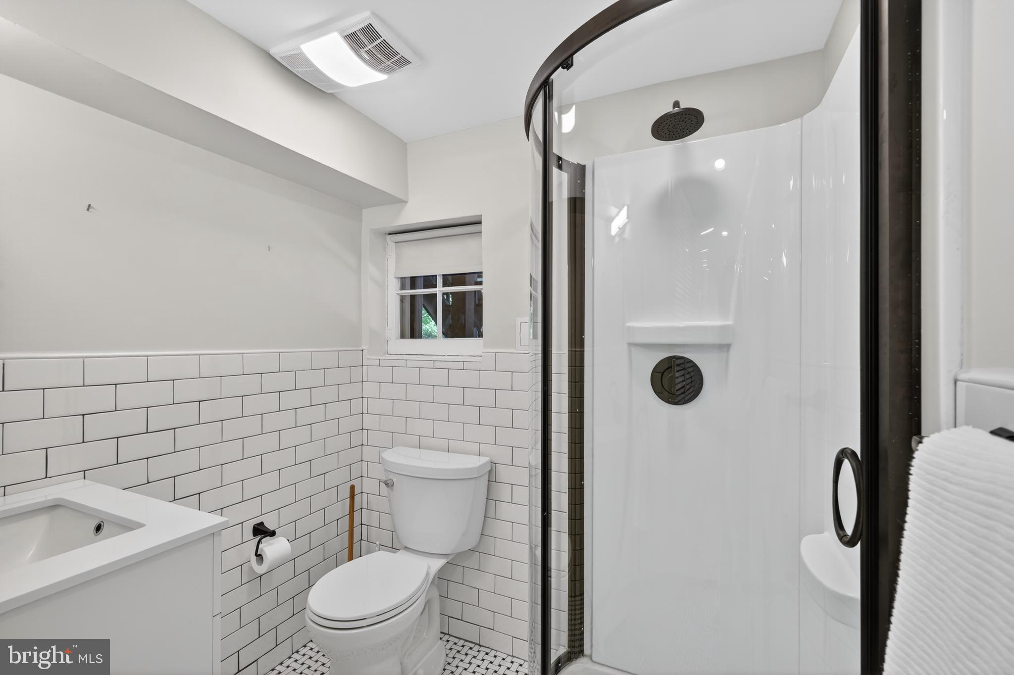 4225 37th Street Northwest Washington, DC 20008 - Photo 31 of 40
