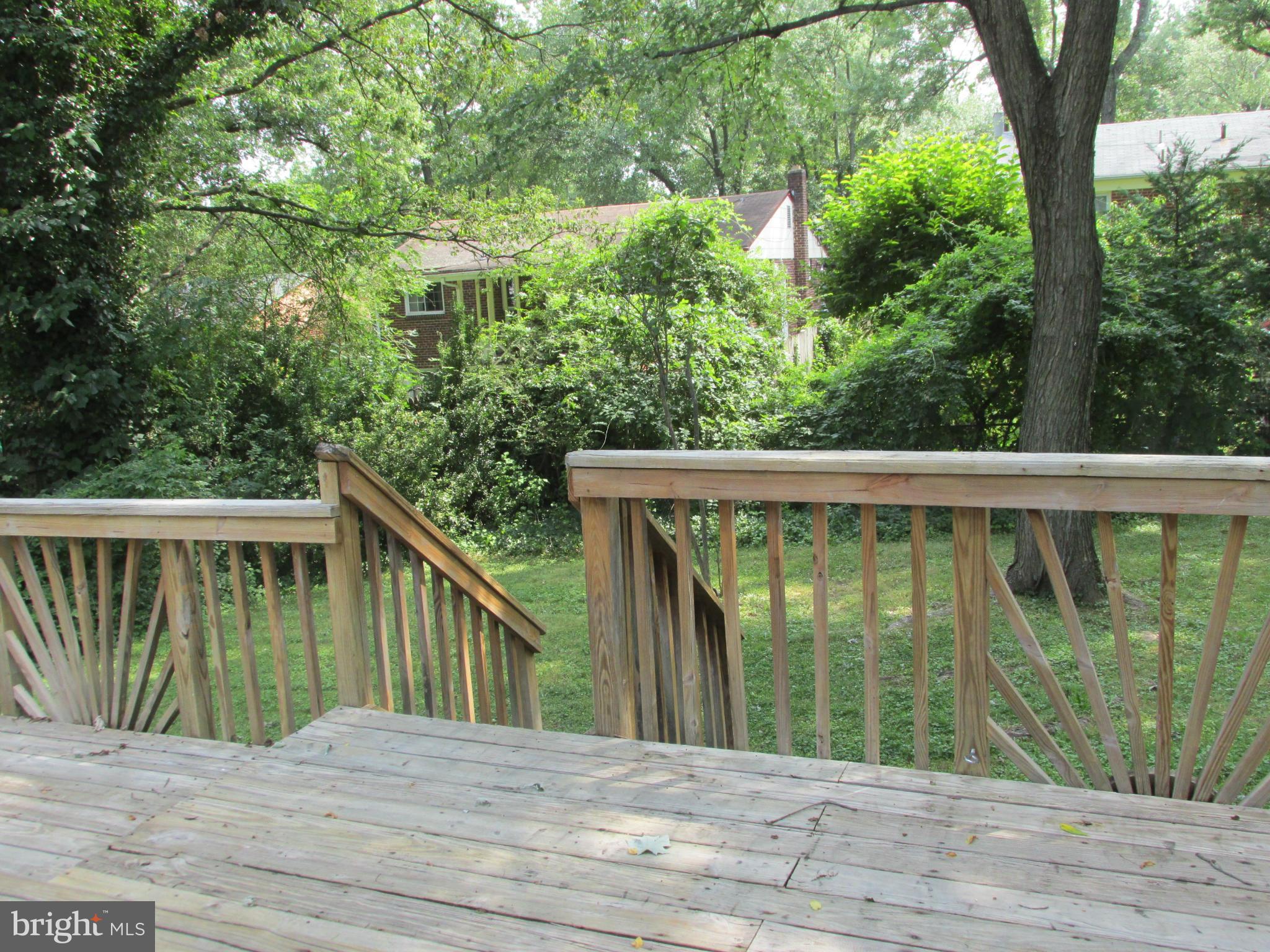 2804 Weisman Road Silver Spring, MD 20902 - Photo 11 of 11 Exterior (Rear)