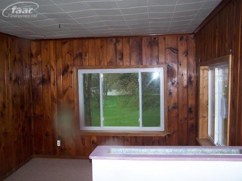 8173 Silver Lake Road Linden, MI 48451 - Photo 13 of 21 20145087-13.JPG