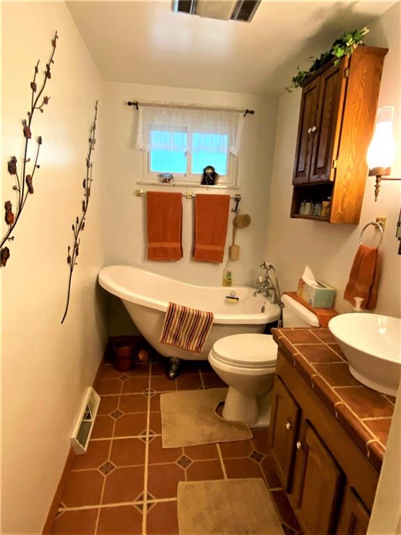 168 Lynn Road Washington, PA 15301 - Photo 12 of 25