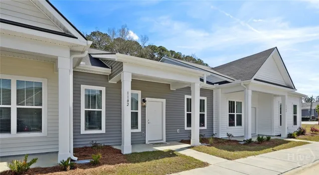 $1,990 | 300 Highway 30, Unit B4, Port Wentworth, GA 31407