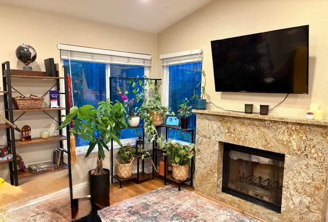 $4,250 | 1086 Big Sur Drive, San Jose, CA 95120