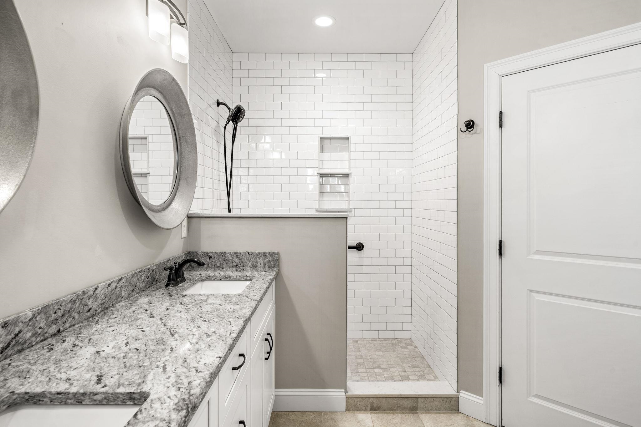 7 Catalpa Road Salem, NH 03079 - Photo 25 of 36 Gallery Image 25
