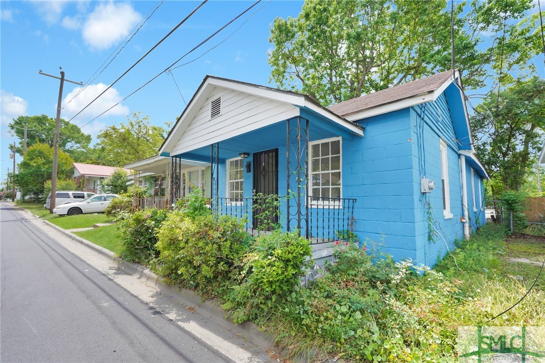 627 West 48th Street Savannah, GA 31405 - Photo 8 of 44