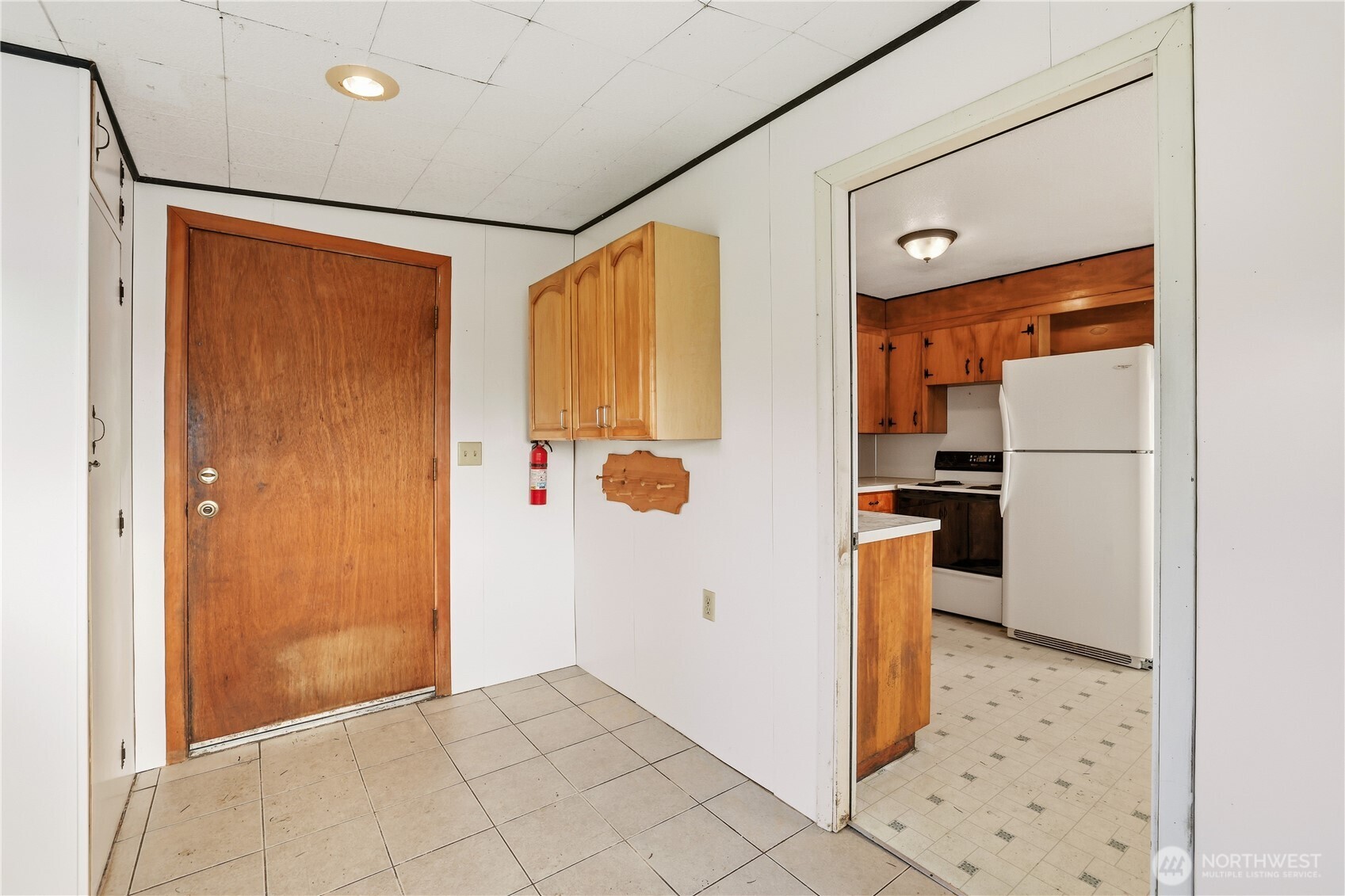 12204 Waller Road East Tacoma, WA 98446 - Photo 12 of 33 a bathroom with a shower and a sink