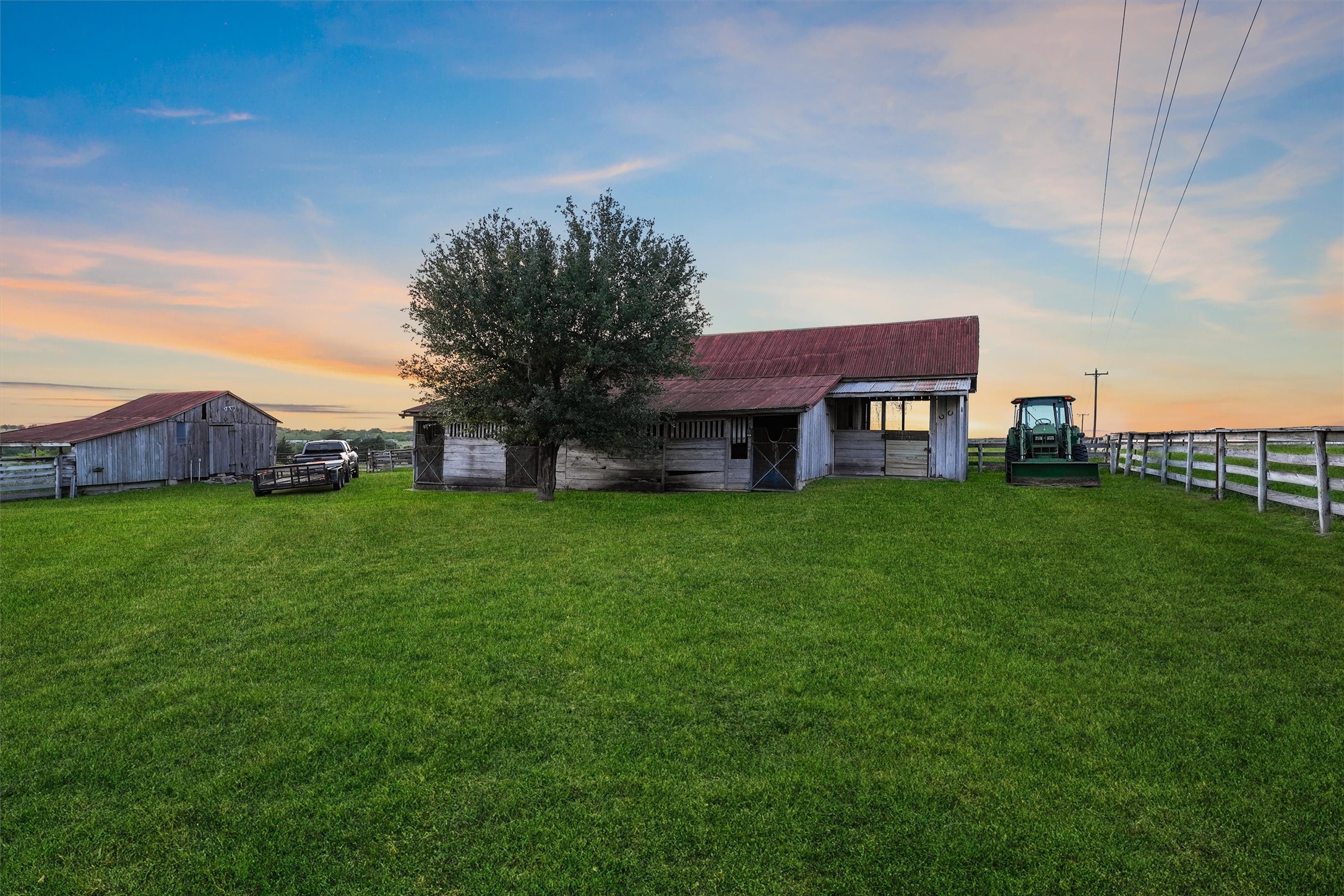 9058 Sam Houston Road Brenham, TX 77833 - Photo 29 of 49 a front view of a house with garden