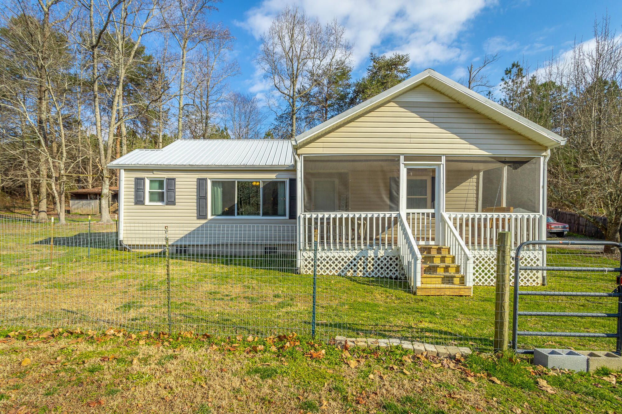 3717 Lower Gordon Springs Rd.