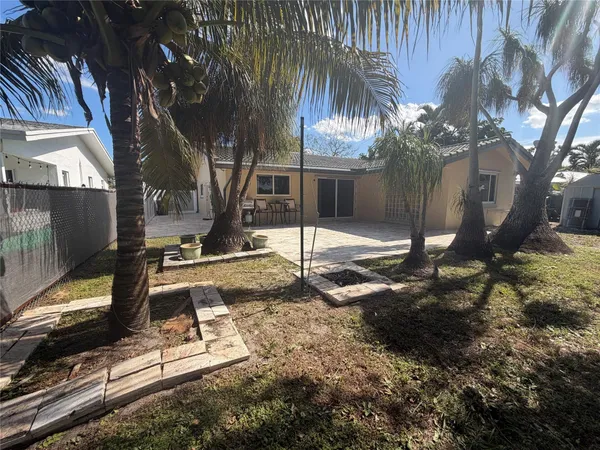 $3,150 | 6791 Northwest 32nd Avenue, Fort Lauderdale, FL 33309