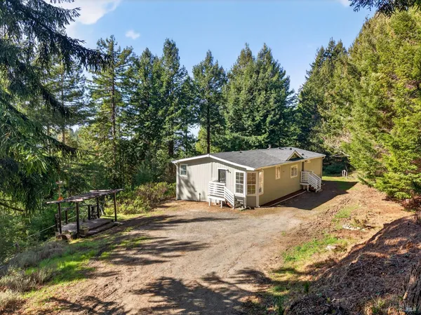 $489,000 | 40421 Mountain View Road, Manchester, CA 95459