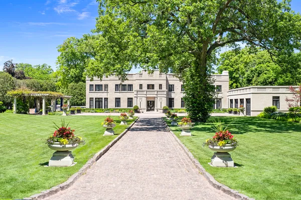 $7,999,900 | 919 Hill Road, Winnetka, IL 60093
