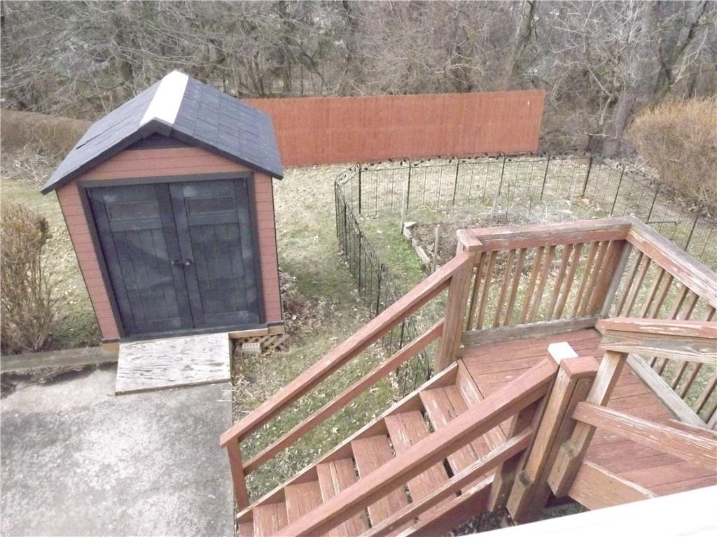 772 Greenlee Road Pittsburgh, PA 15227 - Photo 17 of 20 Gallery Image 17