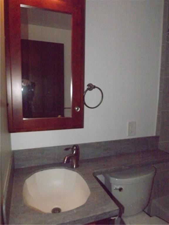 772 Greenlee Road Pittsburgh, PA 15227 - Photo 4 of 20 Gallery Image 4
