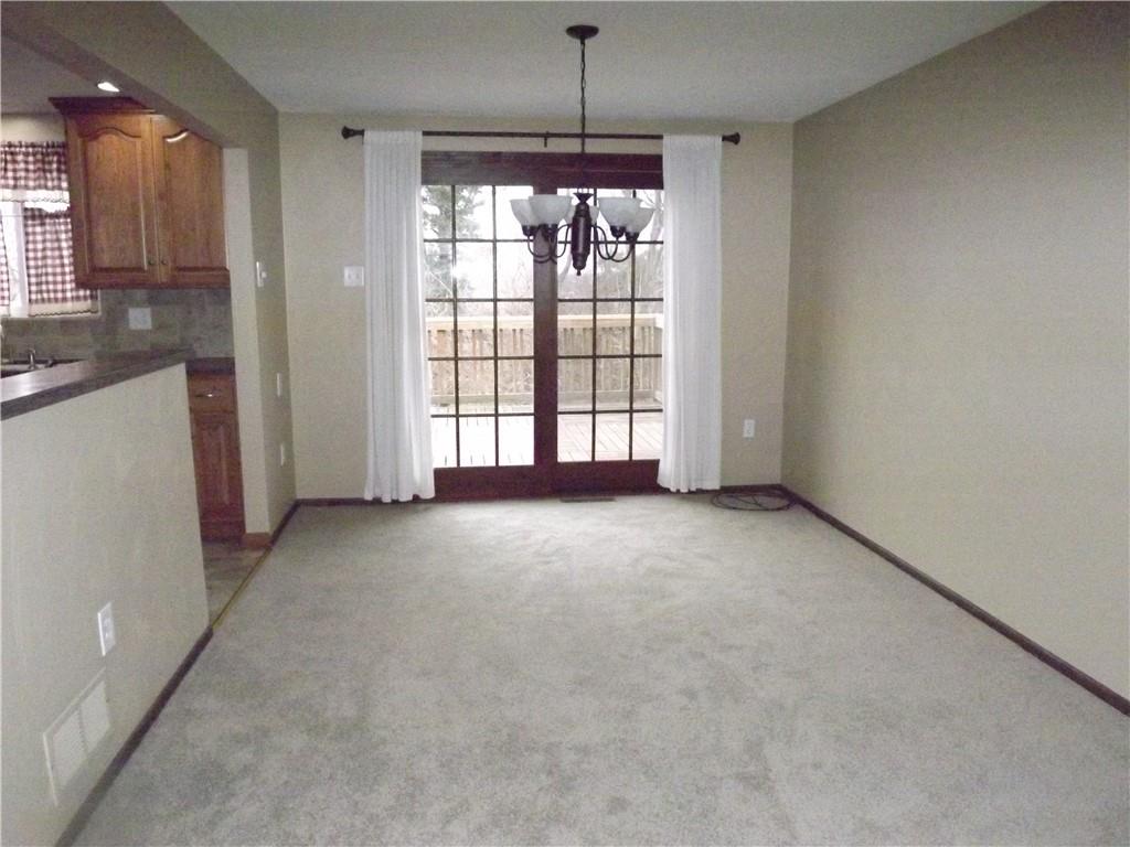 772 Greenlee Road Pittsburgh, PA 15227 - Photo 6 of 20 Gallery Image 6