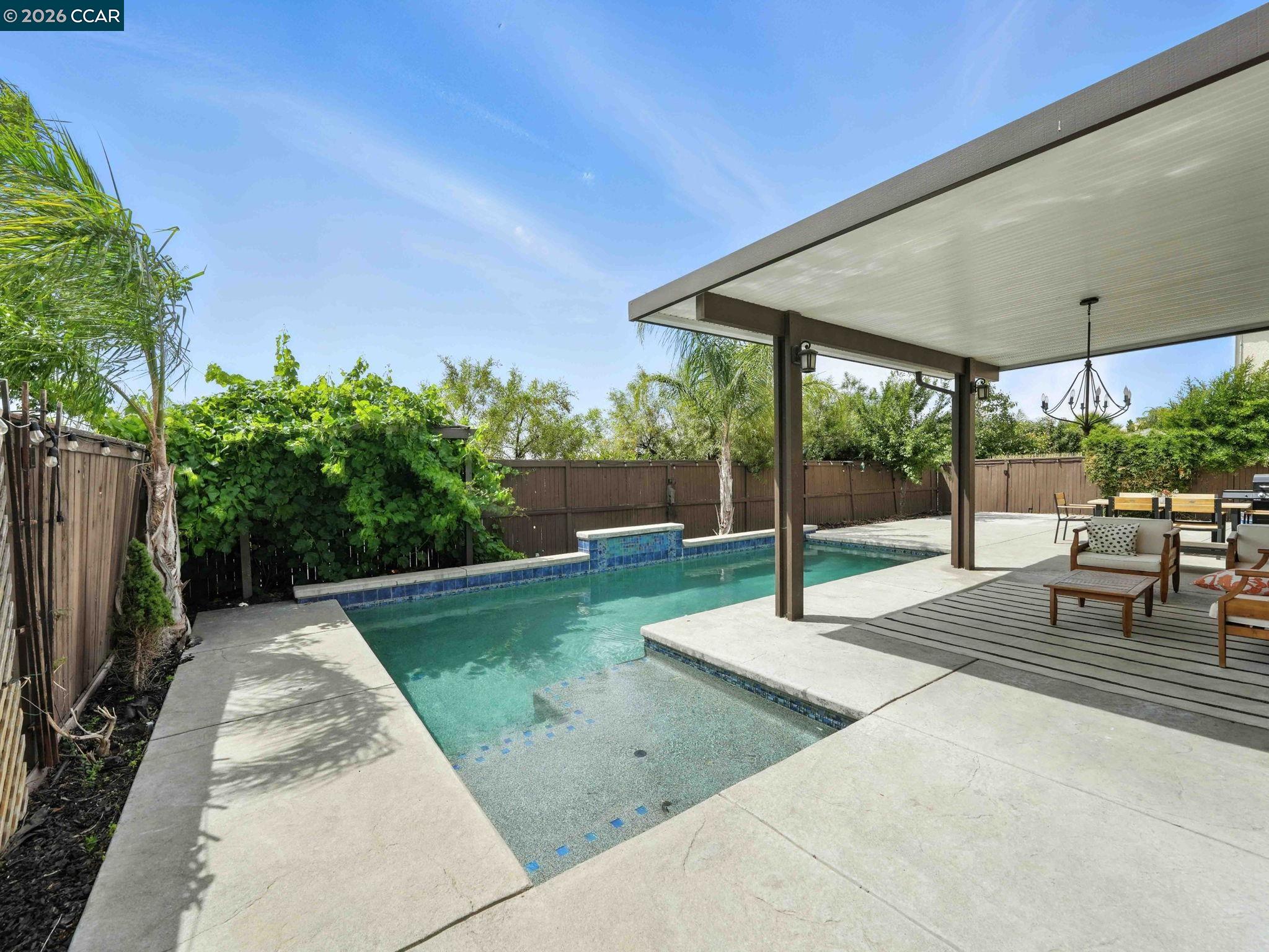 2433 Sanders Lane Fairfield, CA 94533 - Photo 43 of 51 a view of a backyard with sitting area