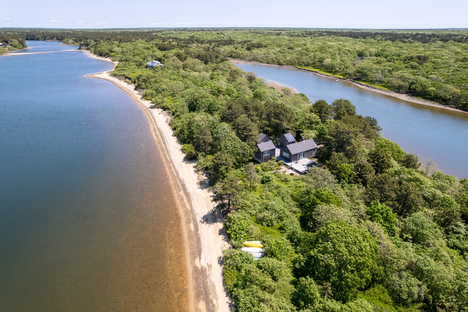 201 Thumb Point Road West Tisbury, MA 02568 - Photo 3 of 16 Gallery Image 3