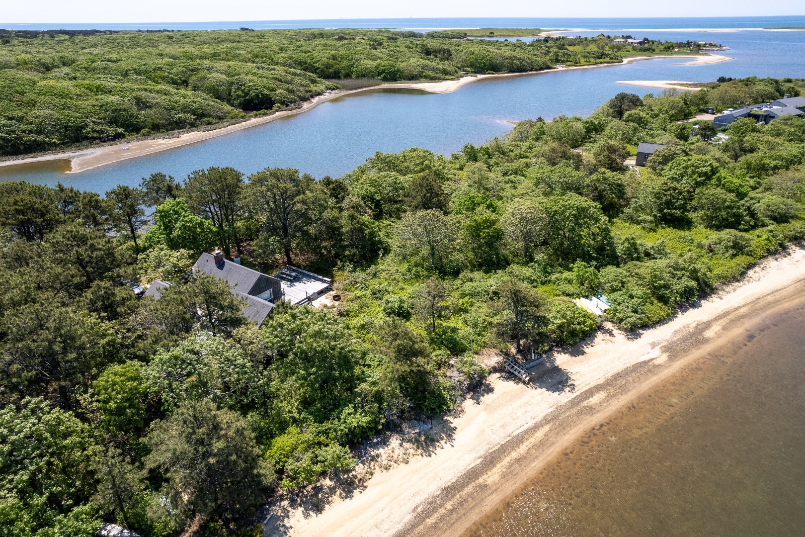 201 Thumb Point Road West Tisbury, MA 02568 - Photo 5 of 16 Gallery Image 5