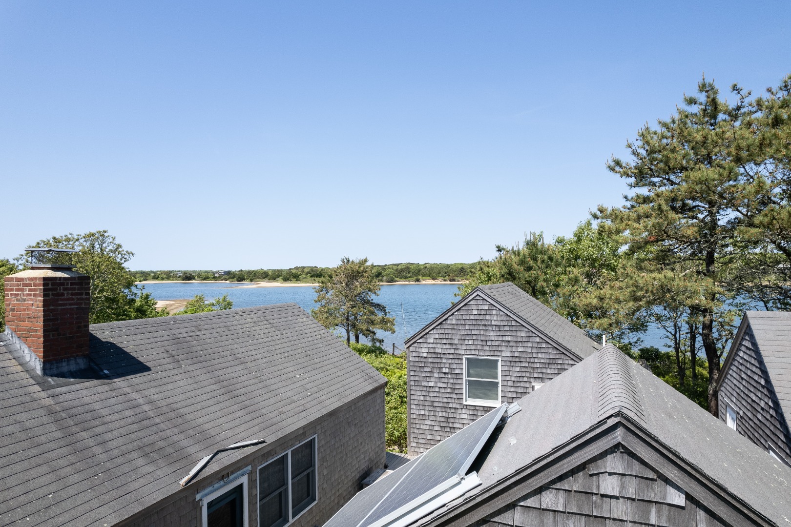 201 Thumb Point Road West Tisbury, MA 02568 - Photo 7 of 16 Gallery Image 7