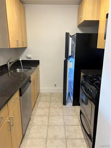 $64,900 | 210 North 17th Street, Unit 903, St. Louis, MO 63103