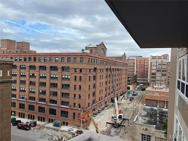 $64,900 | 210 North 17th Street, Unit 903, St. Louis, MO 63103