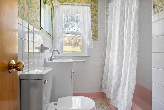 $245,000 | 284 Loughlin Road, Binghamton, NY 13904