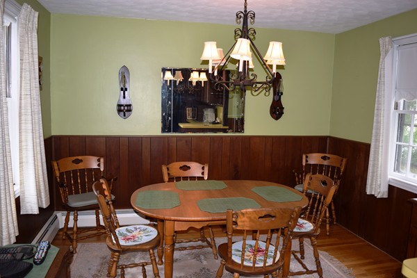 52 Meadow Road Northborough, MA 01532 - Photo 2 of 13 Gallery Image 2