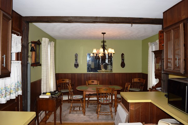 52 Meadow Road Northborough, MA 01532 - Photo 4 of 13 Gallery Image 4
