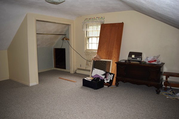 52 Meadow Road Northborough, MA 01532 - Photo 8 of 13 Gallery Image 8