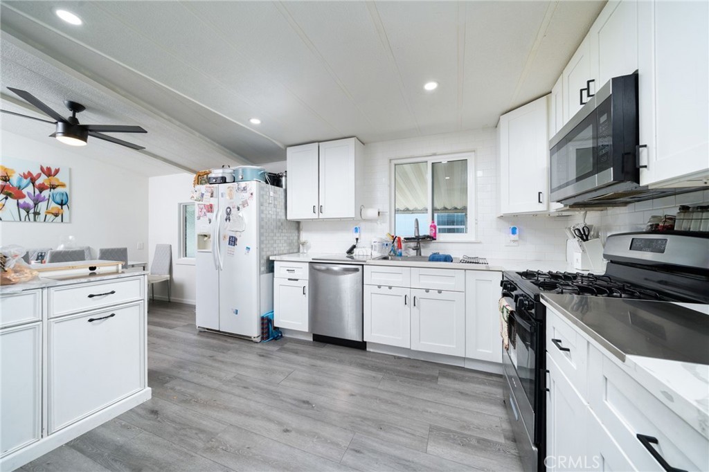3663 Buchanan Street, Unit 11 Riverside, CA 92503 - Photo 1 of 51