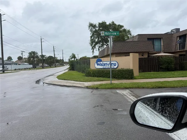 $2,190 | 1802 Waterview Circle, Unit 1802, Palm Springs, FL 33461