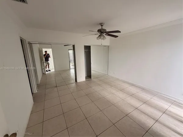 $1,990 | 1802 Waterview Circle, Unit 1802, Palm Springs, FL 33461