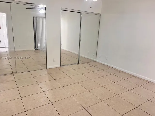 a view of entryway with white walls