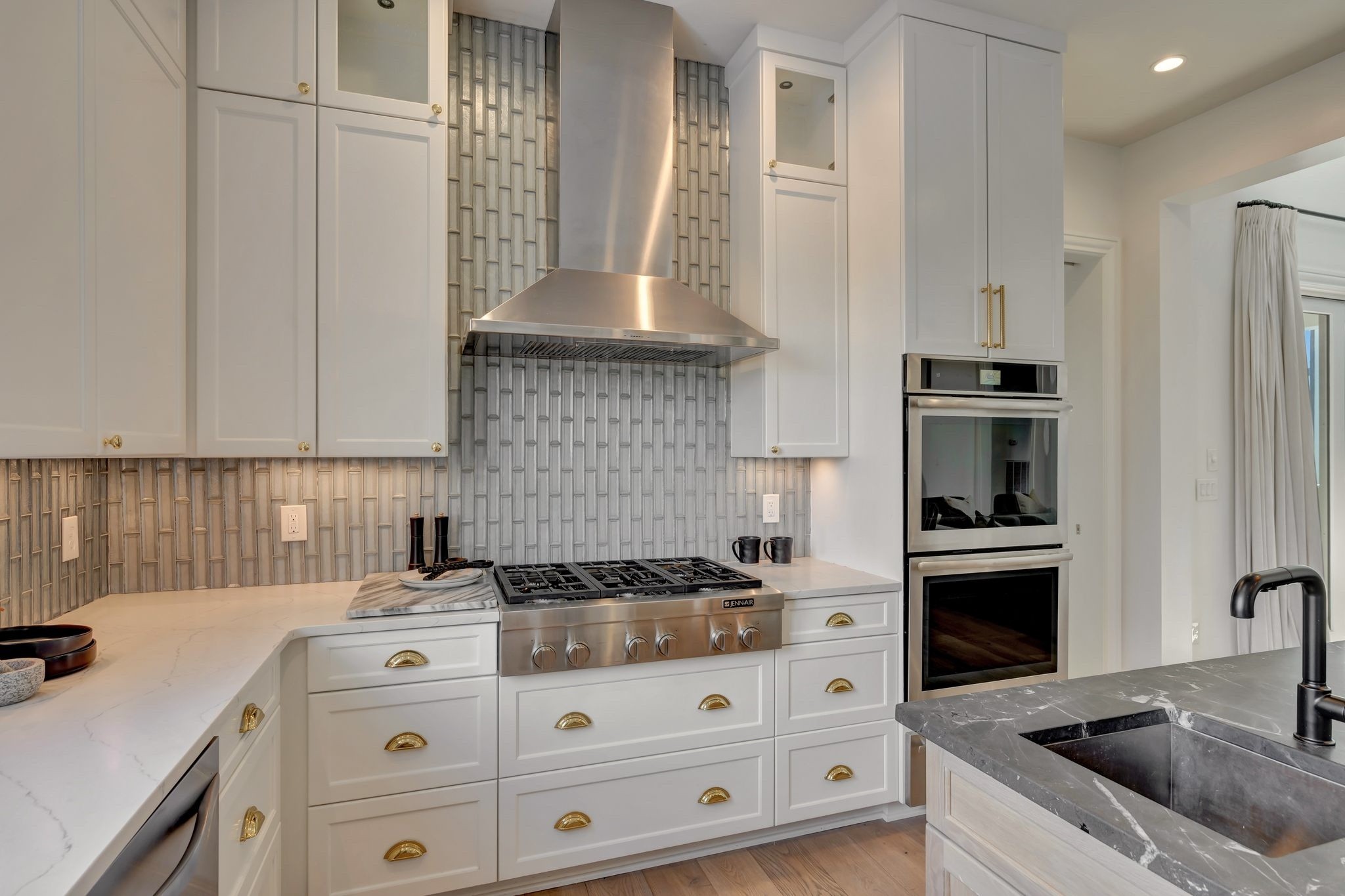 3500 Stokesmont Road Nashville, TN 37215 - Photo 17 of 75 a kitchen with granite countertop a sink stainless steel appliances and cabinets