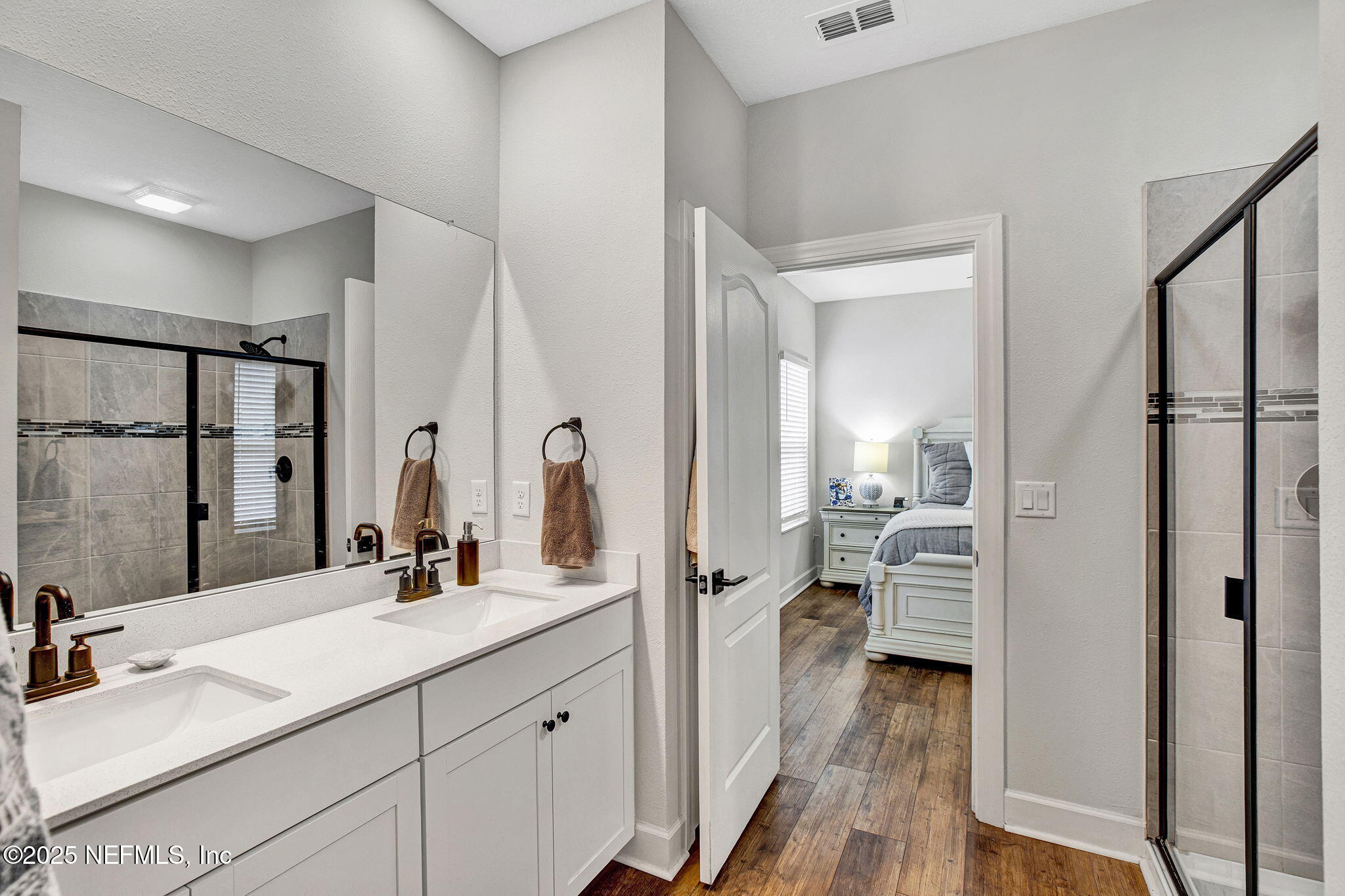 728 Morgans Treasure Road St. Augustine, FL 32084 - Photo 15 of 25 Primary Bathroom