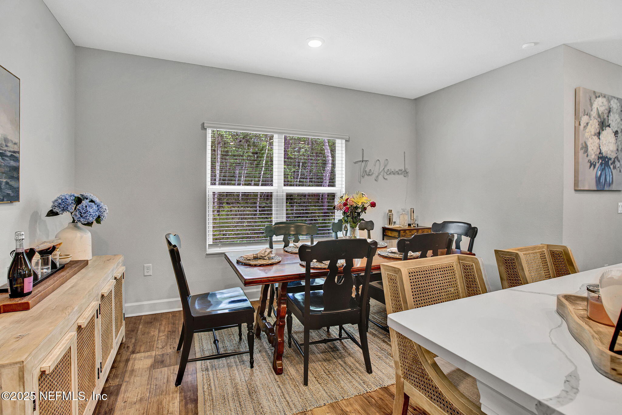 728 Morgans Treasure Road St. Augustine, FL 32084 - Photo 21 of 25 Plenty of dining space