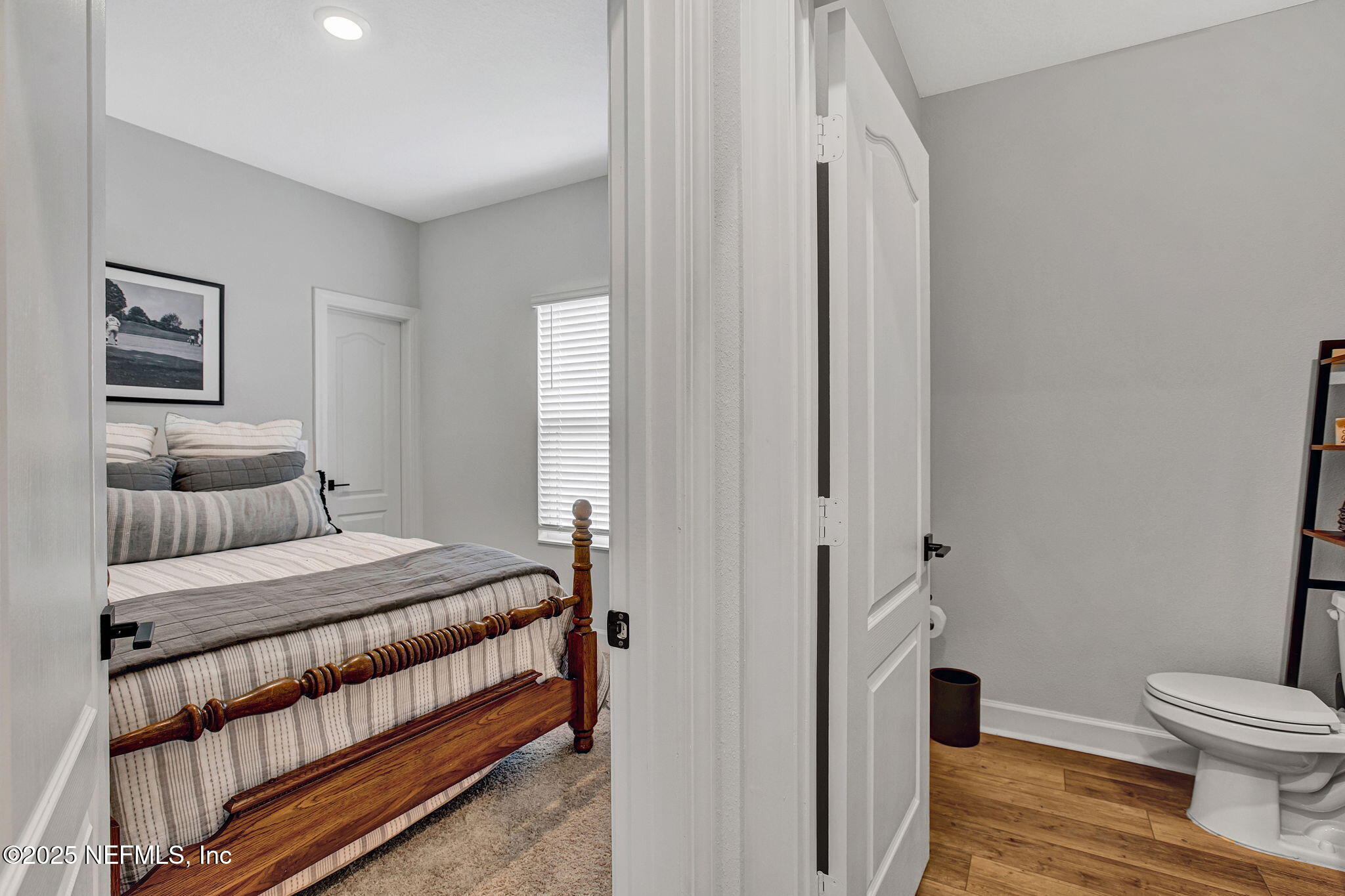 728 Morgans Treasure Road St. Augustine, FL 32084 - Photo 10 of 25 Bedroom 3 / Guest Bath