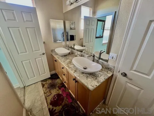 11704 Eastfield Road Poway, CA 92064 - Photo 10 of 37
