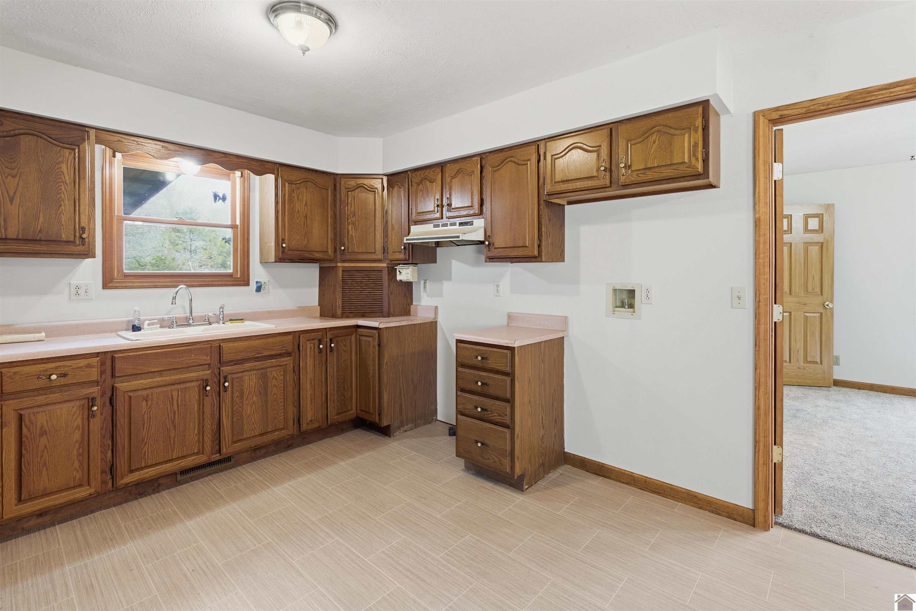 915 Jake Dukes Road Grand Rivers, KY 42045 - Photo 9 of 49 Kitchen