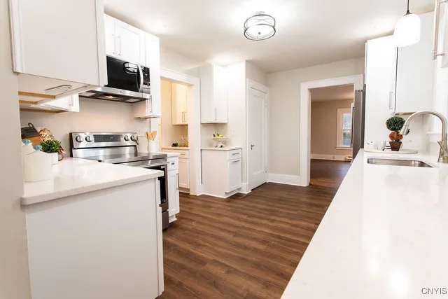 $499,900 | 3956 East Genesee Street, Syracuse, NY 13214