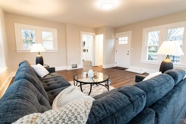 $499,900 | 3956 East Genesee Street, Syracuse, NY 13214