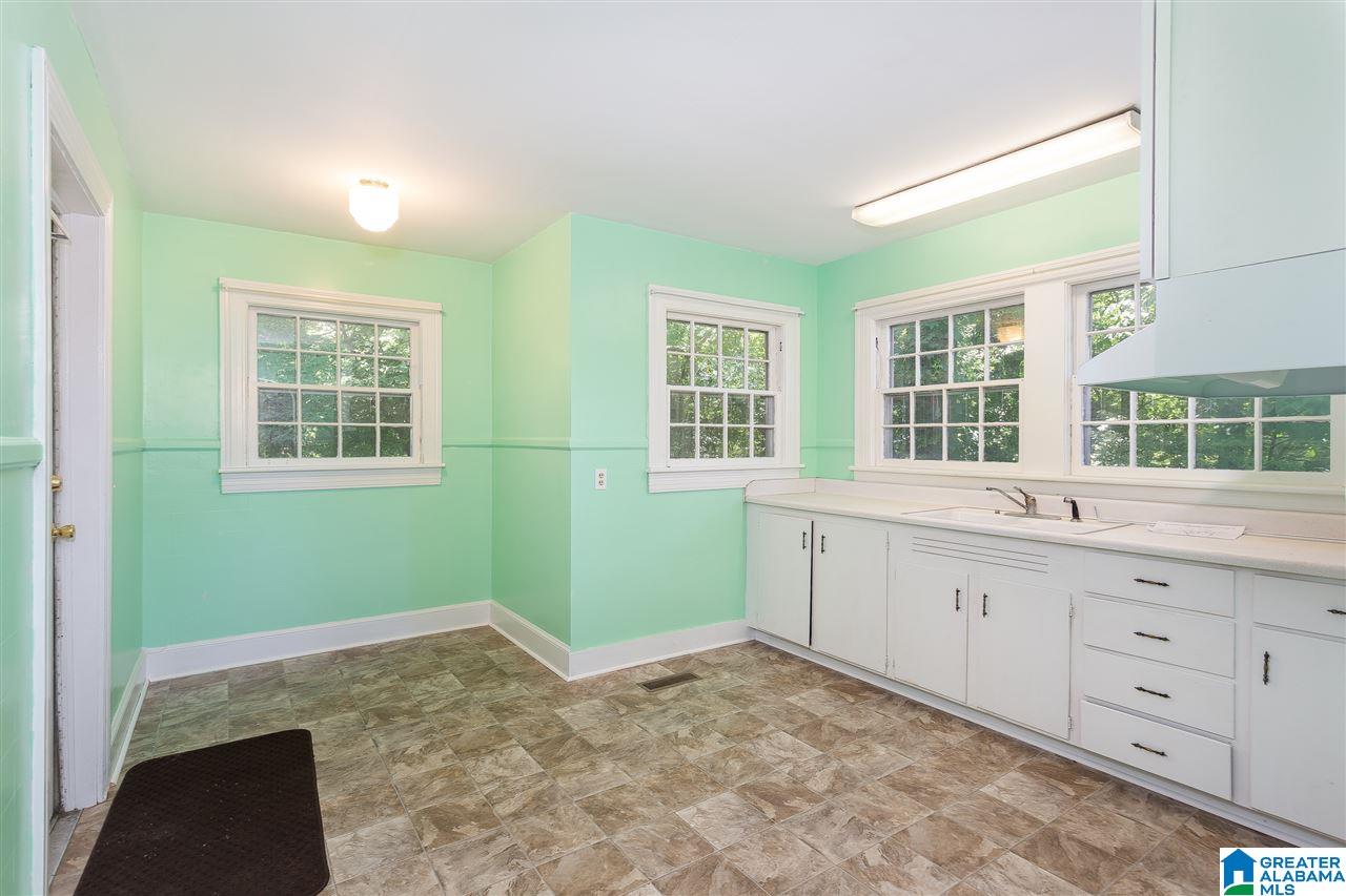 5731 Saks Road Anniston, AL 36206 - Photo 2 of 33 Gallery Image 2