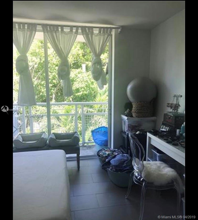 450 Southwest 3rd Street, Unit 5 Miami, FL 33130 - Photo 3 of 7