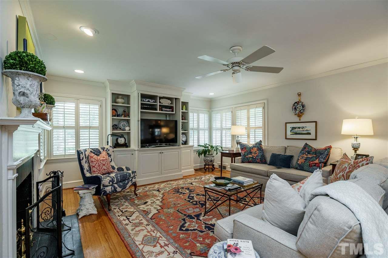 1408 Hathaway Road Raleigh, NC 27608 - Photo 5 of 24