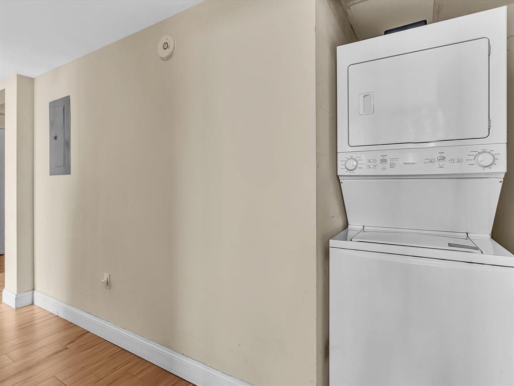 2681 North Flamingo Road, Unit 2104S Fort Lauderdale, FL 33323 - Photo 53 of 99 a close up view of a washer and dryer