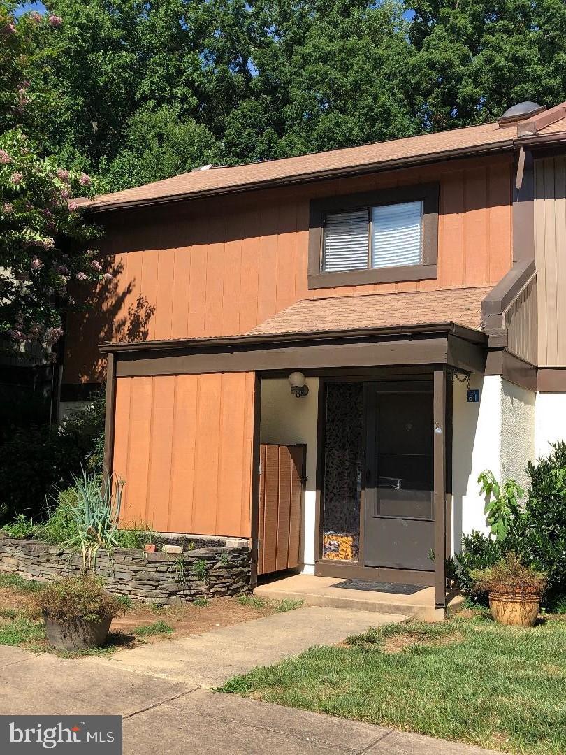 2261 Wheelwright Court Reston, VA 20191 - Photo 1 of 13 Front Entrance