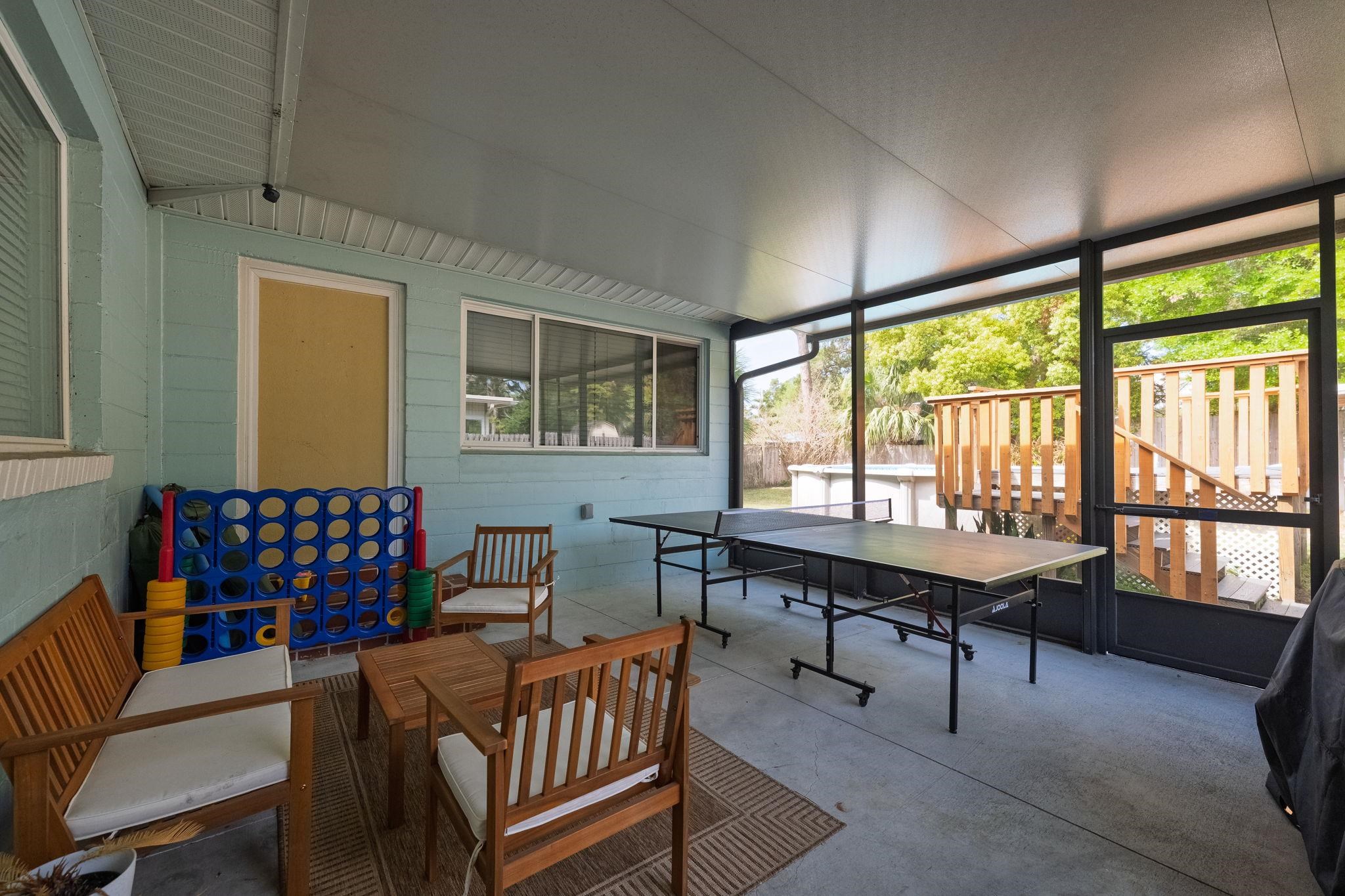 119 Menendez Road St. Augustine, FL 32080 - Photo 27 of 40 a living room with furniture and a window