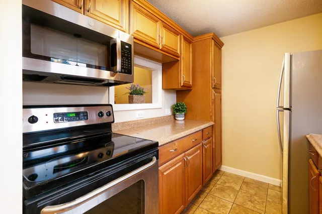 $309,900 | 13 Whitewater Drive, Concord, NH 03303